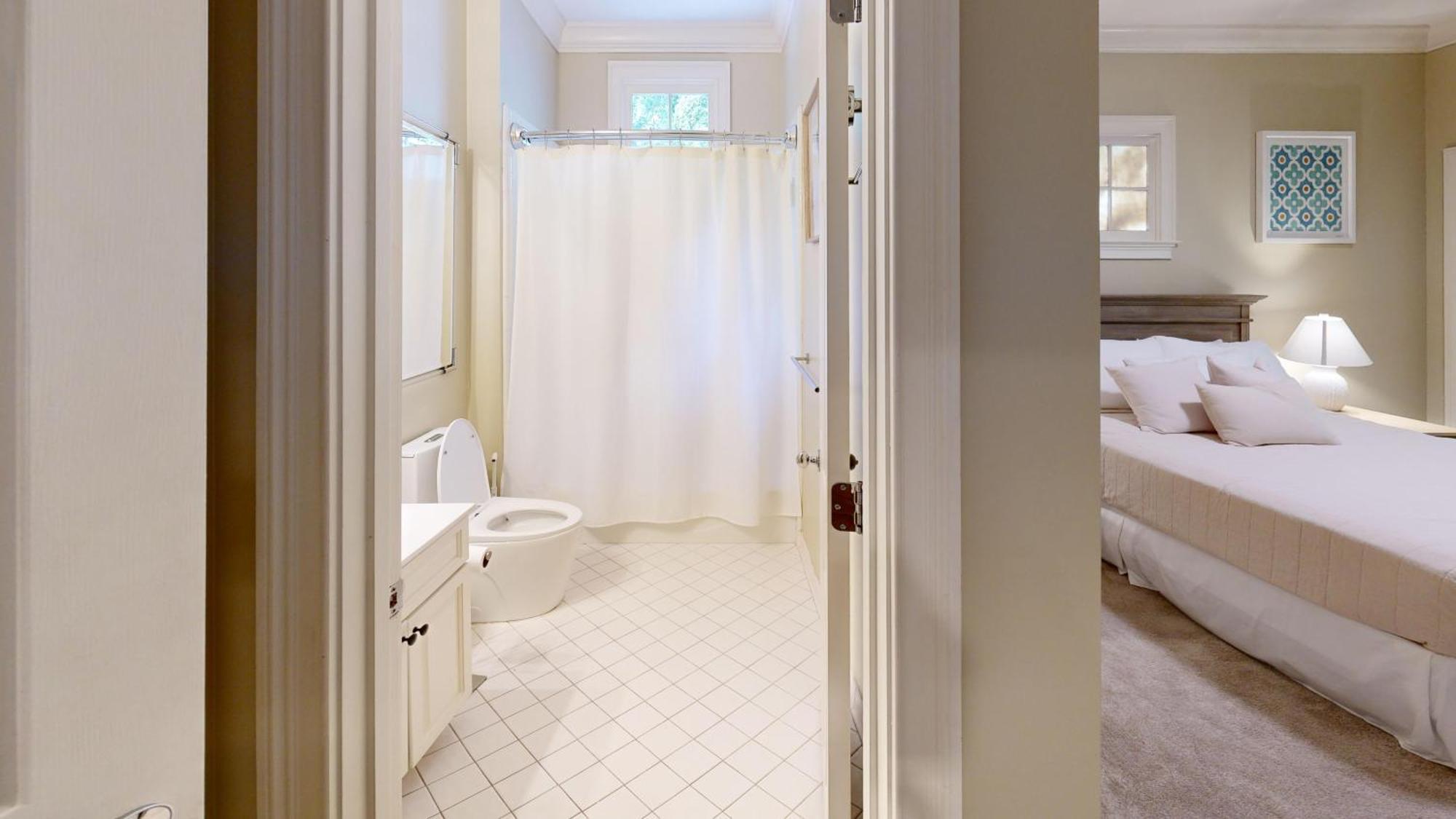 Holiday home Luxury Spacious 4br In Buckhead *